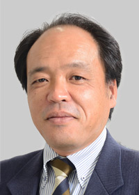 Photo of Dr. Abe