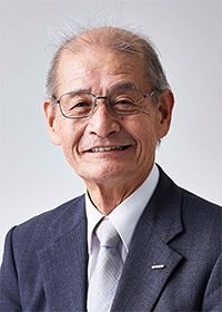Photo of Dr. Yoshino